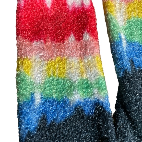 Lands’ End amazing fuzzy multicolored socks NWT - Picture 2 of 3